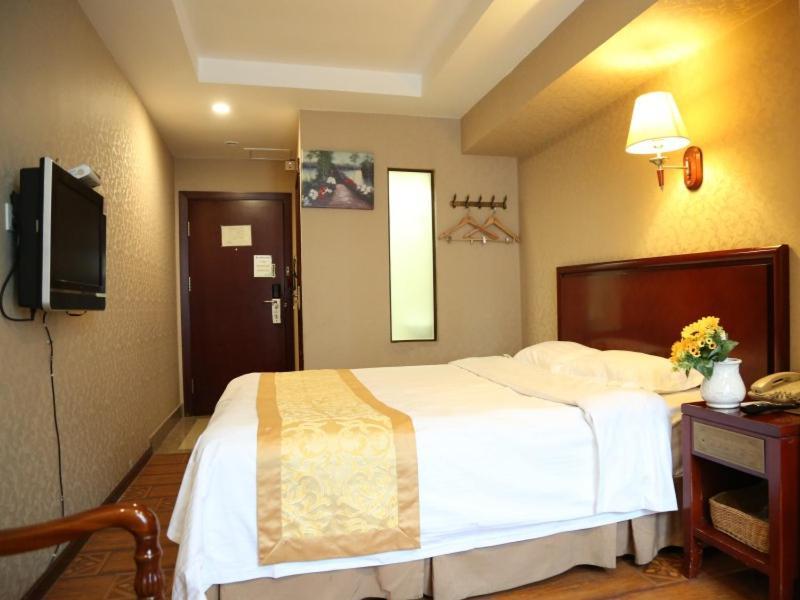 Greentree Inn Heilongjiang Harbin Zhongyang Street Business Hotel المظهر الخارجي الصورة